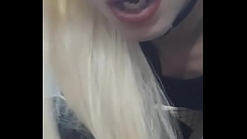 2 Chicos Me Cojen En La Bodega De Una Gasolinera