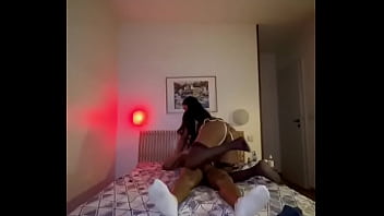 Morena Brasileira Sentando No Negão