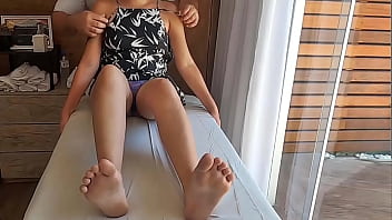 Flagrante - Terapeuta Tirou A Roupa Da Casada Durante Consulta E Passou A Mão Na Buceta Dela - Massagem T_ntrica- Video Real