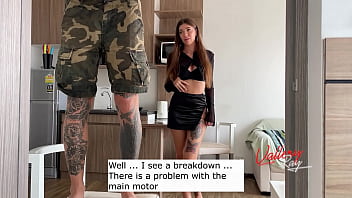 She Paid Off The Repairman With A Juicy Blowjob And Fucked Him In Different Poses