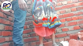 Desi Village Aunty Ne Finger Karte Huye Pakrejane Par Chudai Karvai Saree Removing Ghori Stalege Me Hindi Clear Voice Roboplx