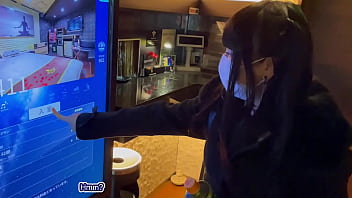 【個人撮影】19歳女子大生のあの初体験!?気持ち良すぎて無許可中出し。【えすのあ】