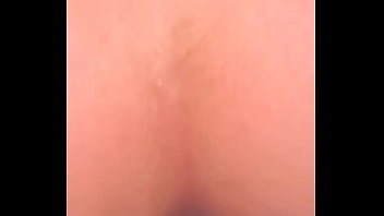 Una Tarde De Peliculas Termina En Un Anal Frente A La Ventana