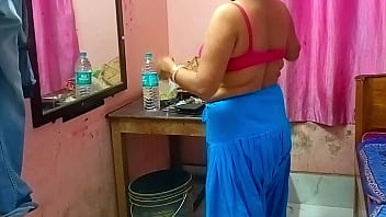 Divorced Wife Tumpa Got Her Pussy Unclogged By Handyman’ Dick