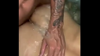 Gozando Gostoso Na Piscina Do Motel