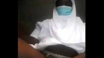 Muslim Girl Show Off