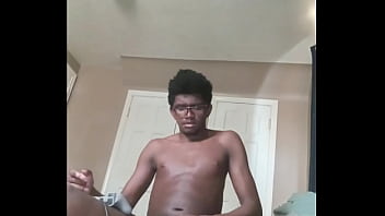 3/5 Superdariusguy Plays His Game And Plays With His Cock