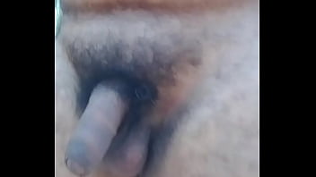 Nudista En El Bosque