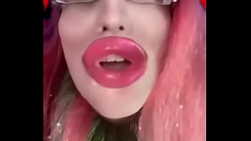 Tribute Me When You Stroke Your Dick!