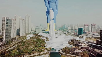 Giant Falcon Big Cock Crash The City