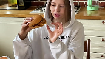 Cum In Burger For Californiababe