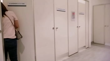 Risky Horny Filipina Suck And Fuck In A Public Fitting Room Eats Cum Part 5