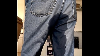 Peeing In My Pants – wetting-pants, wetting-floor, peeing-in-my-pants, peeing-in-living – Video 876489