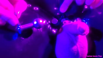 LatexLoveToy – 2022.12.31-2 – Keep that cock locked up