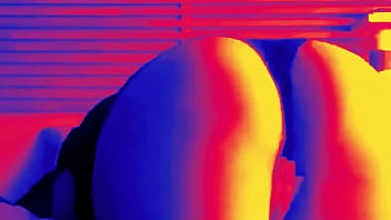 Hot Teen Mastrubates On Bed