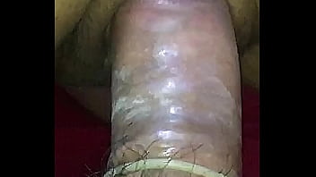 Youtuvergazo Así Es Como Una Vulva Amaestrada Da Placer Cons Sus Labios A Un Pene, Desde El Glande Hasta La Raíz