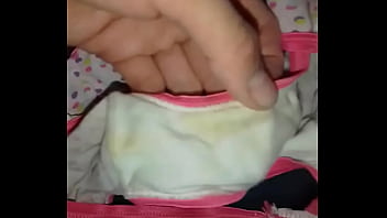 Calzoncitos De Mi Hijastra