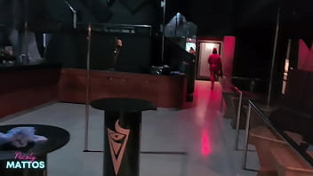 As Safadas Ficam Peladinhas No Clube De Swing