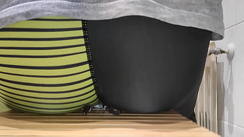 Giant Man Running Pants Buttcrush