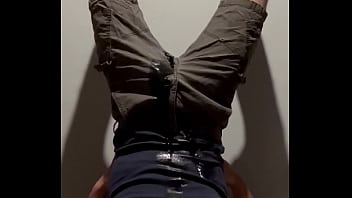 Buick 1969 – Cock, Dick, Pee, Piss, Wetting, Upside-down – Pissing – 2025 – Steamy – Scene – Video 1034009