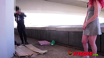 She Was Unleashed! Crow Sniff Accepts The Challenge And Picks Up A Random Guy For Us