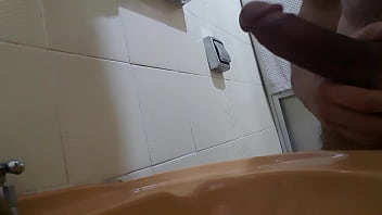 Romulo Bordoleto Batendo Uma Punheta Bem Gostosa Por Video Chamada Em Cams.