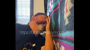 Big Dicked Stud Shows Up To Gloryhole