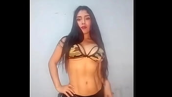 Peruana-tania Castillo