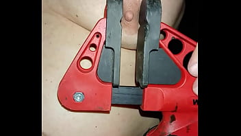 Slavetolove2 – Clamp, Nipple-play – Unknown – 2025 – Incredible – Performance – Video 956712