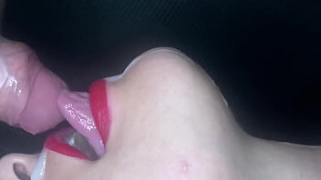 Close Up: Aweosome Mouth To Fuck