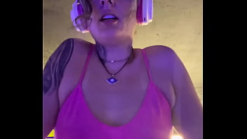 Fiquei Muito Molhadinha Na Academia Minha Bucetinha Escorria!