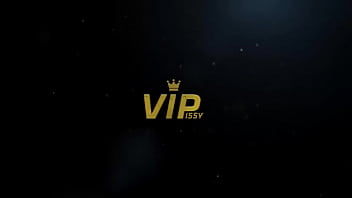 Piss And Play With Antonia Sainz,kira Axe By Vipissy