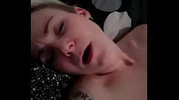 Stiefschwester Machts Sich Selbst