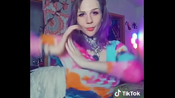 follow me on tik tok _3