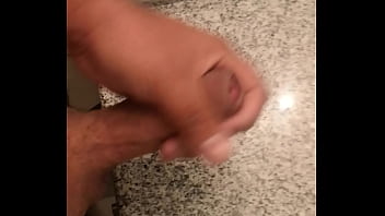 The Lumberjack – Paja, Chile, Joven – Unknown – 2025 – Passionate – Show – Video 885712