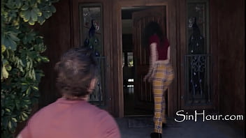 Obsessive Dude Gets What He Was Chasing – Victoria Voxxx