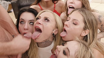 Anna de Ville’ Anal 2021 Christmas with GONZO SZ2788