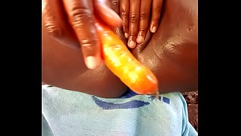 Having Fun Outside – chubby, shaved-pussy, horny, bbw, oily – Video 877173