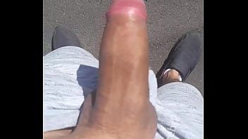 Ajoelha Aqui E Deixa Eu Te Dar Aquela Mijada