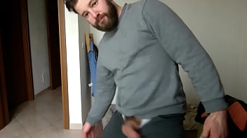 Gay Masturbándose N_12 – Hombre Macho