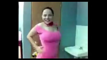 Mi Tia Por Primera Vez Frente A Una Cámara