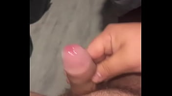 23 Jarige Kleine Pik Spuit Sperma