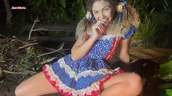 Gozei Gostoso Depois De Fujir Pra Floresta No Meio Da Festa