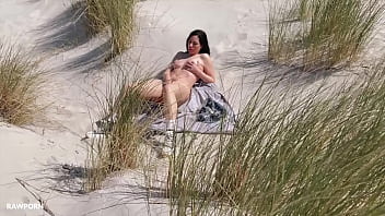 Linda Del Sol – On The Way To The Beach