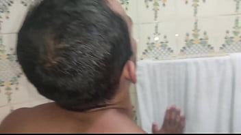 Ficou Por Ultimo No Vestiario Para Trepar Com O Pedreiro Da Pica Grossa