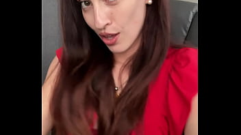 Carolina Iena _ La Padrona Italiana Vuole Che Tu Adori I Suoi Piedi Di Nylon