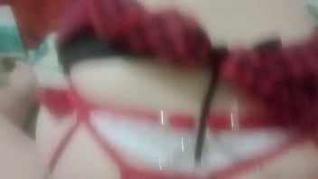 Colegiala Cross Le Da Sentones Al Tio Y Se Come La Pija Completa