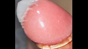 避孕套内射精，无储精囊，被锁精环锁住龟头