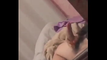 Chico Se La Jala, Mientras Eres Su Puta