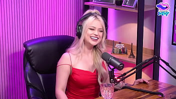 A Loirinha Teve Múltiplos Orgasmos